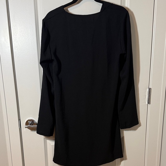 Zara Elegant Black Long Sleeve Dress - Picture 5 of 7